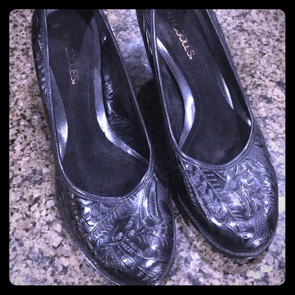 Black embossed leather heels